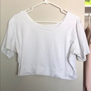 ⚫️ White Half Tee